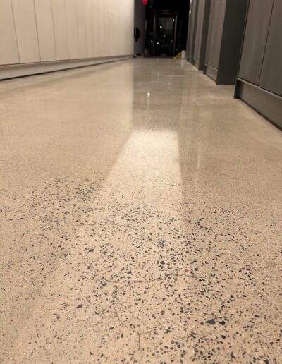 floor under progress of polishing